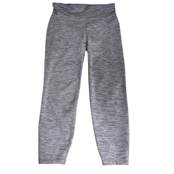 Gap Fit Athletic Capri Leggings Sz M Gray Thick Compression Midrise Yoga Gym - Picture 2 of 5